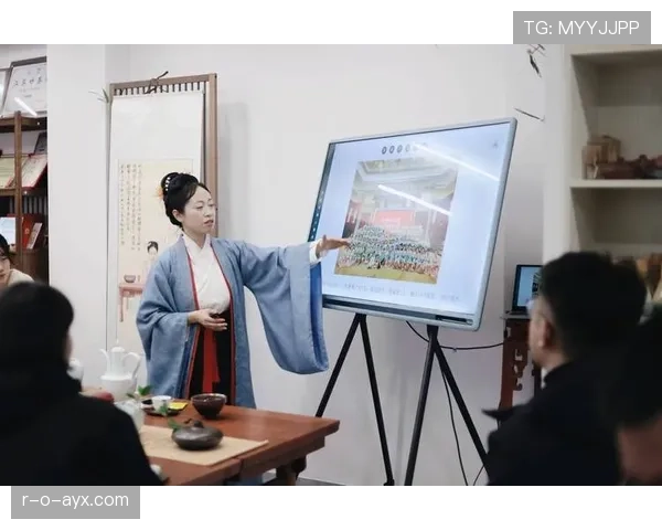 多萨里精湛技艺引领赛场新浪潮,展现技术革命力量 多萨里精湛技艺引领赛场新浪潮,展现技术革命力量