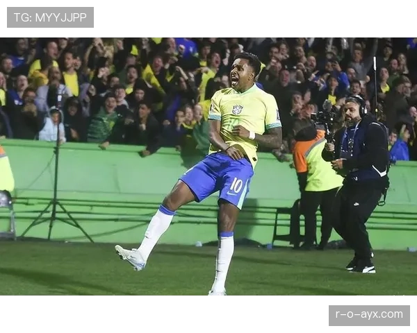 安切洛蒂战术哲学:灵活应变激发球队潜能,助力表现持续亮眼 安切洛蒂战术哲学:灵活应变激发球队潜能,助力表现持续亮眼