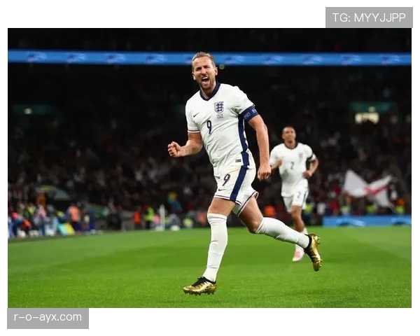 凯恩百球里程碑助力英格兰队强势复苏，状态回暖再创辉煌