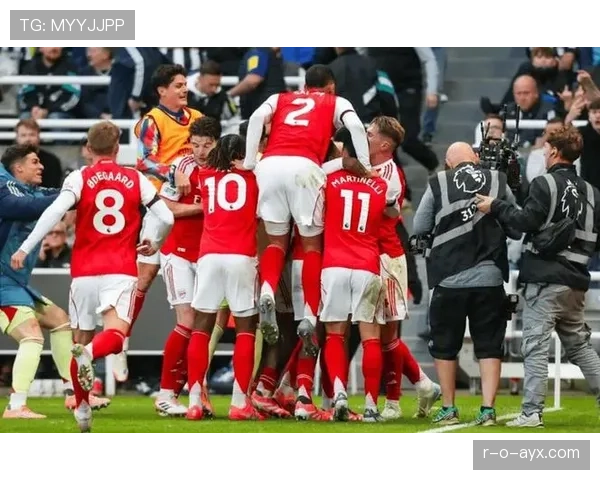 亨利重返阿森纳出任青训顾问，倾力培养下一代足球新星