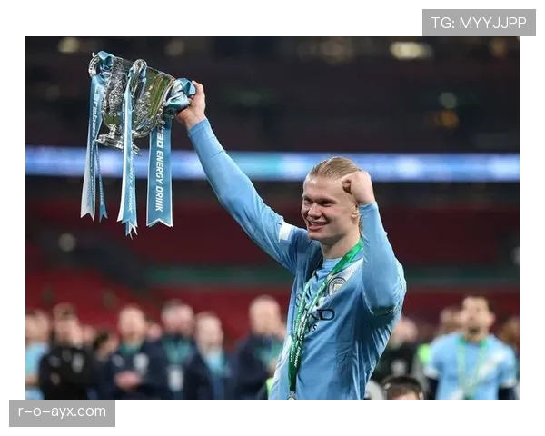 哈兰德与阿圭罗:曼城锋线效率及战术角色对比分析 哈兰德与阿圭罗:曼城锋线效率及战术角色对比分析