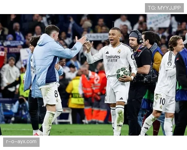 姆巴佩加盟后皇马进攻体系混乱,磨合问题逐步显现 姆巴佩加盟后皇马进攻体系混乱,磨合问题逐步显现